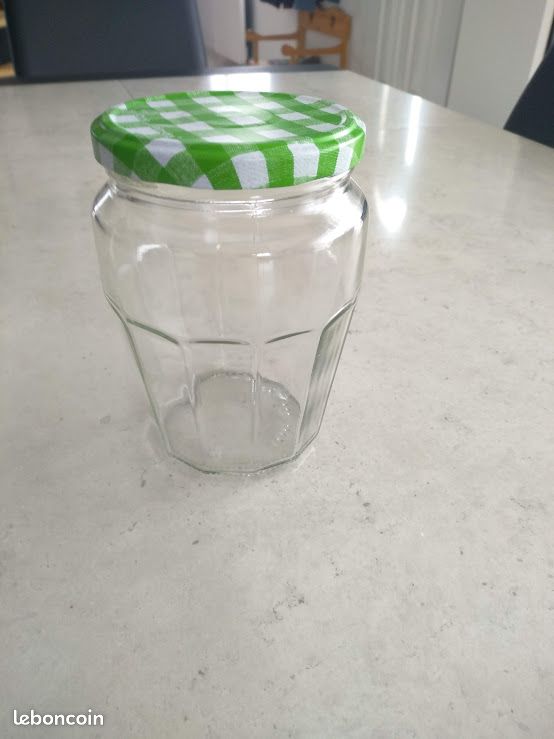 Pots compote vides "Bonne Maman" 585gr (image 1)
