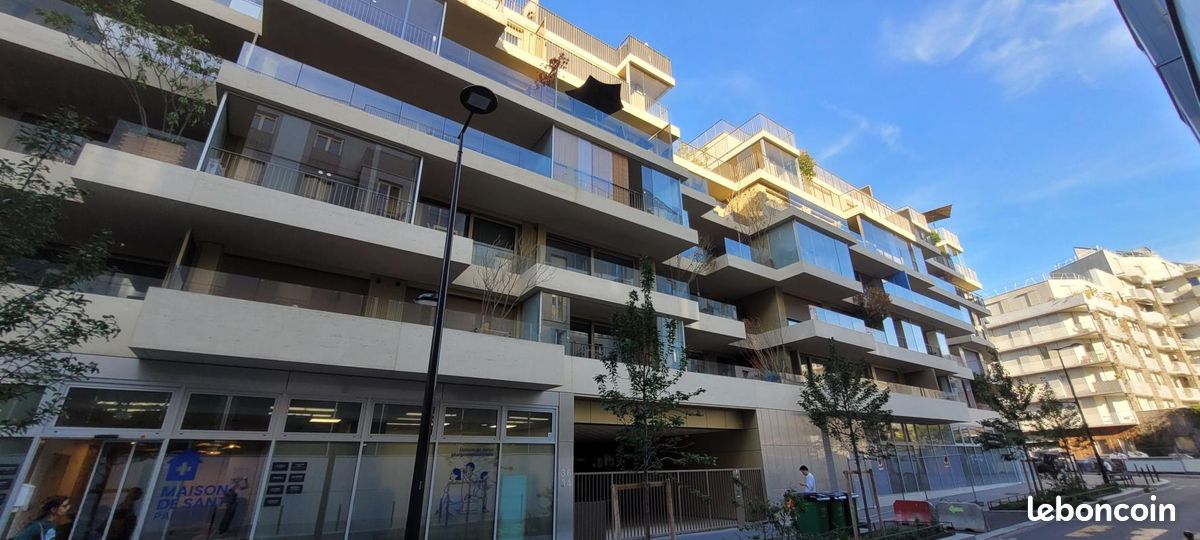 Appartement 3 pièces 65 m² · à Paris · 65 m² · 2 373 €/mois