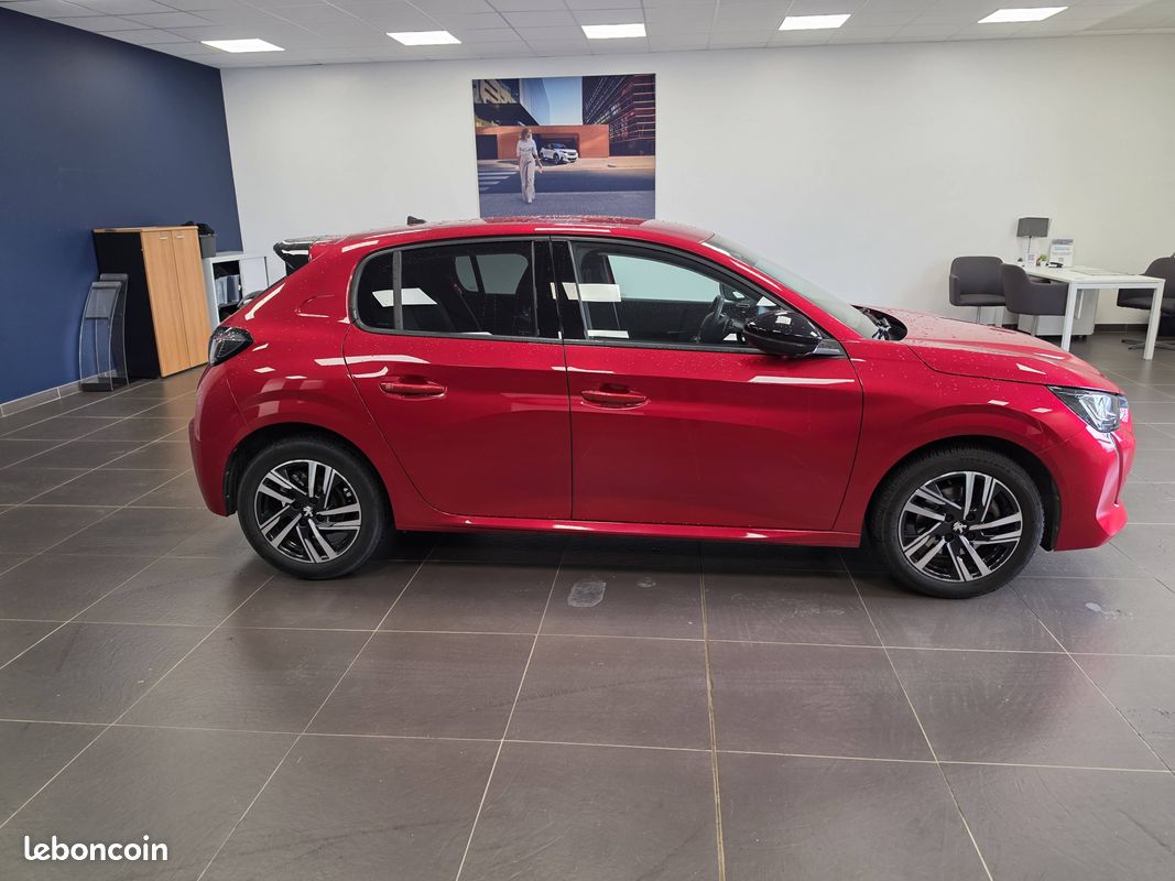 PEUGEOT 208 PureTech 100 S&S EAT8 Allure (image 4)