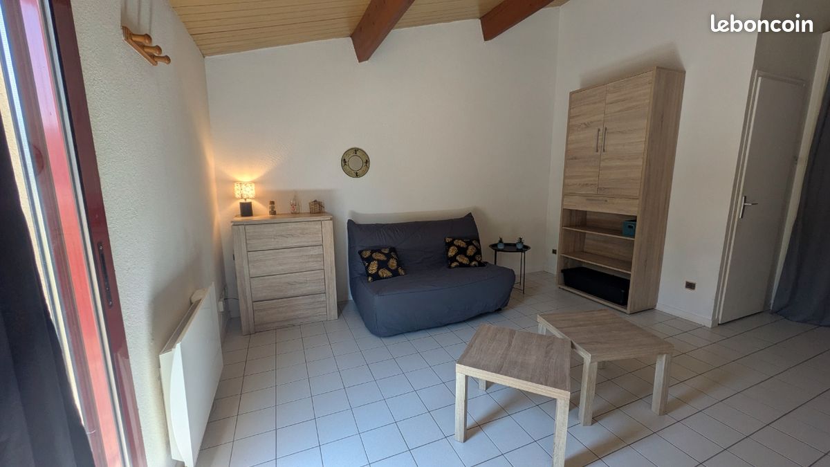 Appartement 1 pièce 25 m² · à La Roche-sur-Yon · 24,9 m² · 510 €