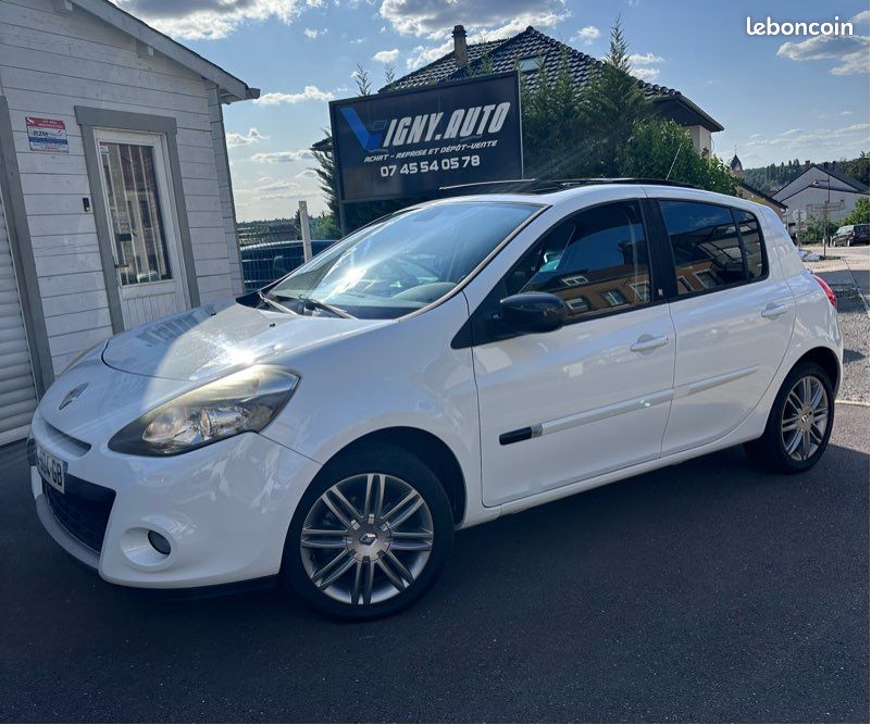 Renault clio ||| phase || 1.2 75 cv 20 th anniversaire (image 1)