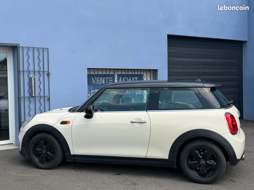 MINI Cooper 1.5 i 12V 136 cv (image 7)
