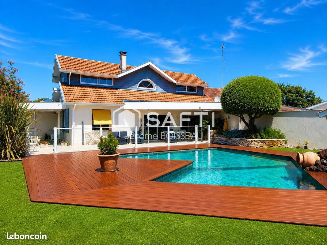 Maison 4 pièces 141 m² · à Biscarrosse · 141 m² · 615 000 €
