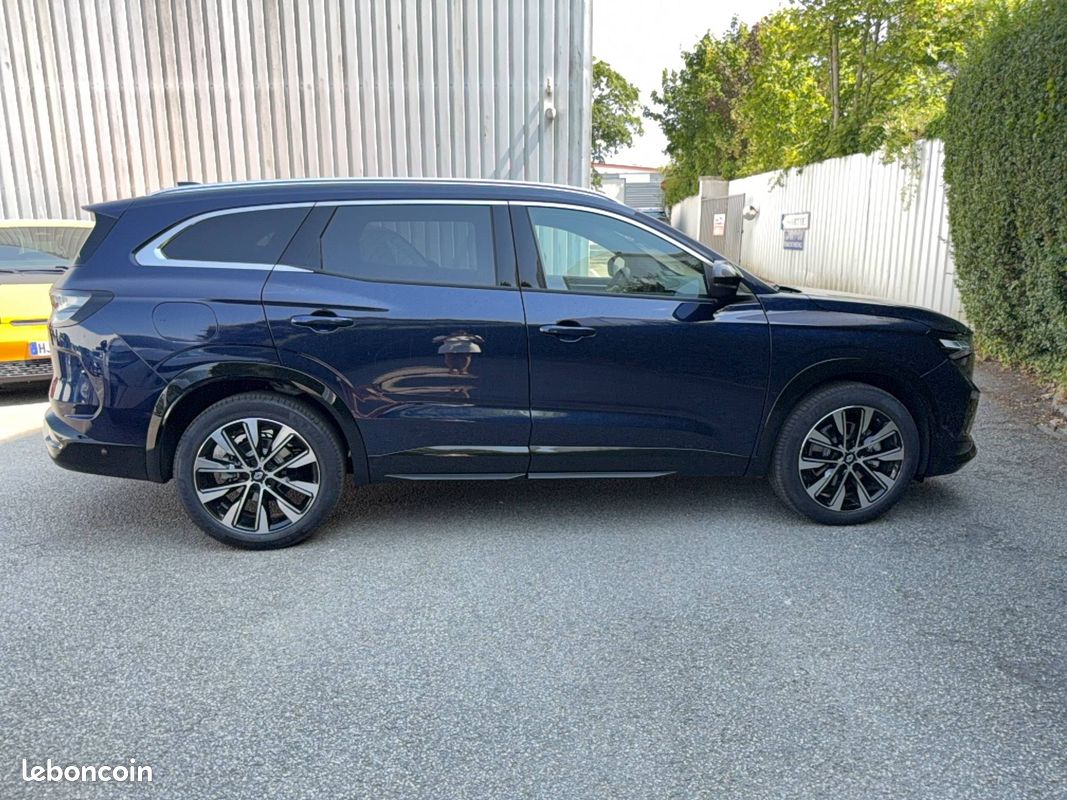 RENAULT Espace full hybrid E-Tech 200 ch 5pl Techno (image 5)