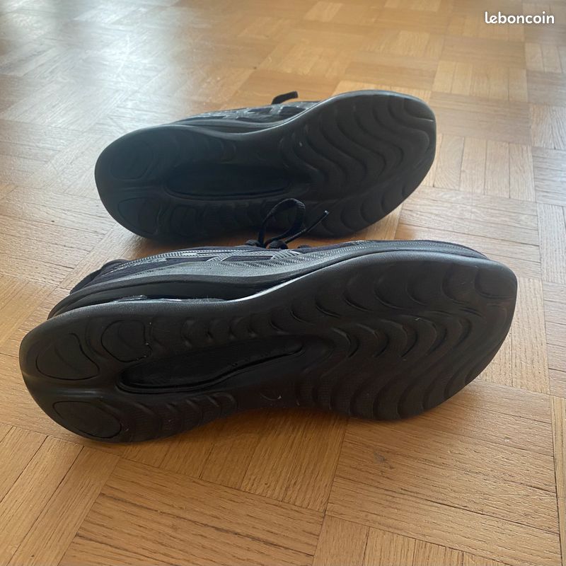 Chaussures Running Asics Gel-Kinsei Max M taille 41,5 Sport