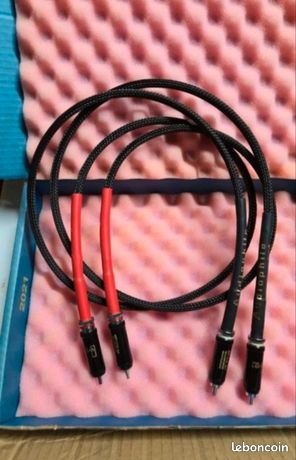 Câble Phono RCA Van Den Hul - 1,5 Mètre - Fabriqué Au Royaume-Uni