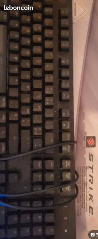 Clavier strike 2 mad catz (image 1)