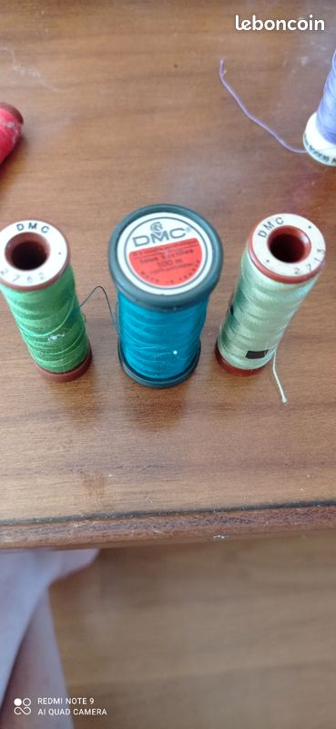 Lot 1 de 10 bobines de fils à coudre (image 4)
