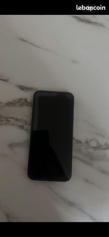 IPhone 14 Pro Max violet (image 1)