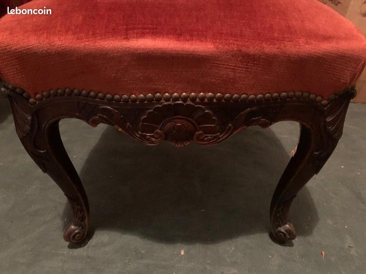 A vendre 6 chaises style Louis XV à motif coquille (image 3)
