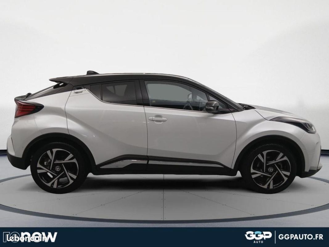 Toyota C-HR 2.0 Hybride 184ch Collection E-CVT (image 6)
