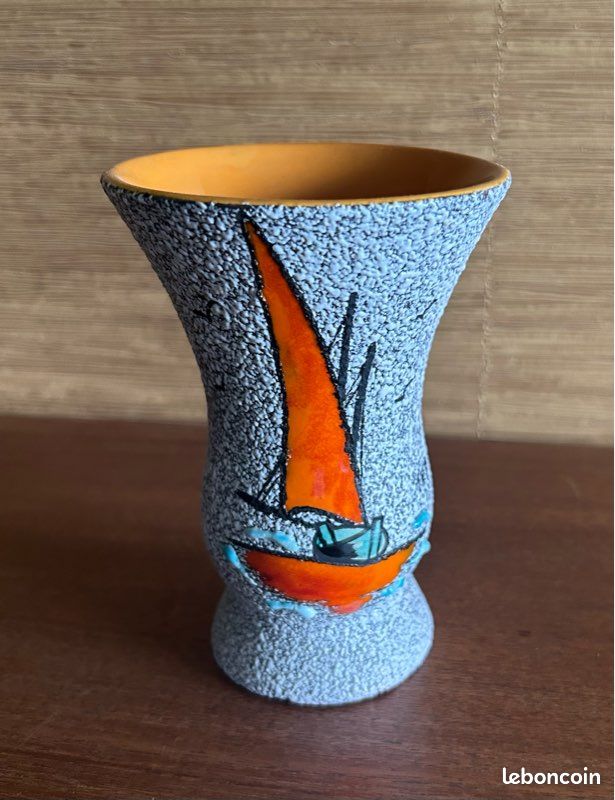 Vase vintage signé Tess (image 1)