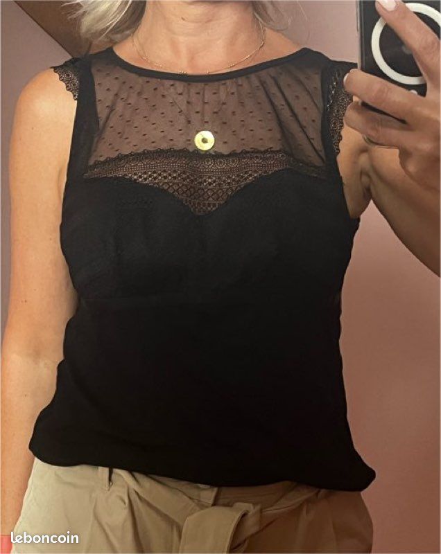Haut dentelle (image 1)