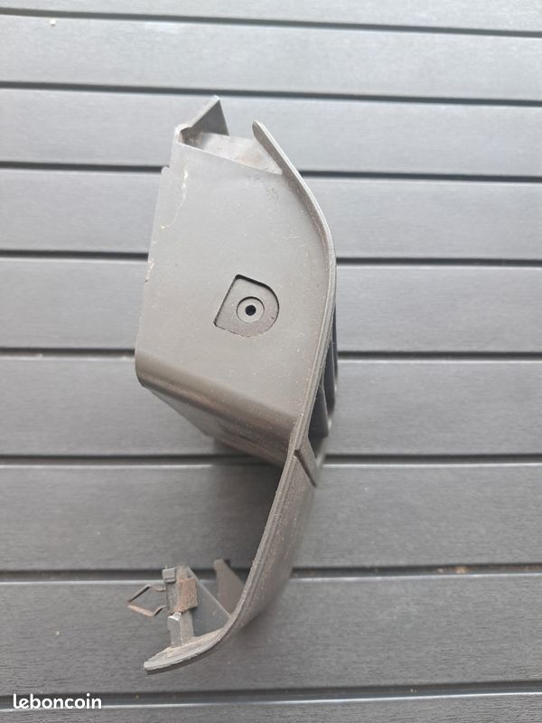 Grille d'aération gris peugeot 205 gti (image 4)