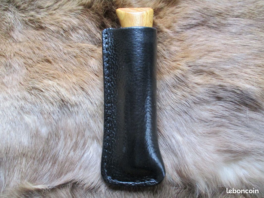 Etui en Cuir noir Foulonné(peaux d'orange) pour l'opinel n°10 non Customisé pour Droitier (image 3)