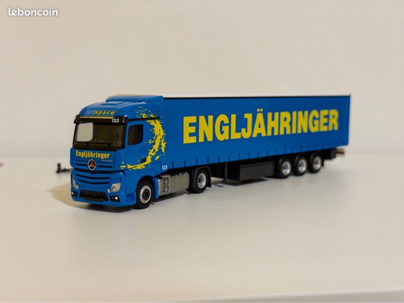 MB Actros Classicspace + semi-remorque Porte Finisseur Vögele Kutter - SNC