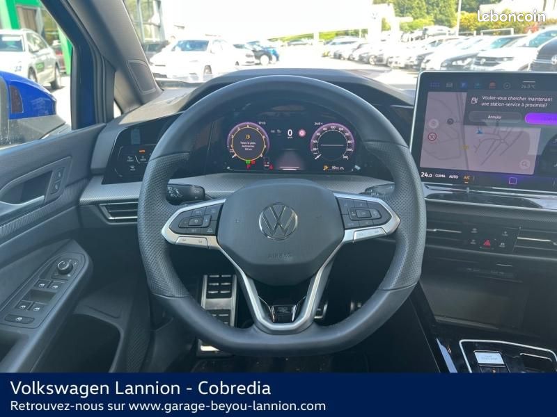 Volkswagen Golf 1.5 eTSI EVO2 150ch R-Line DSG7 (image 32)