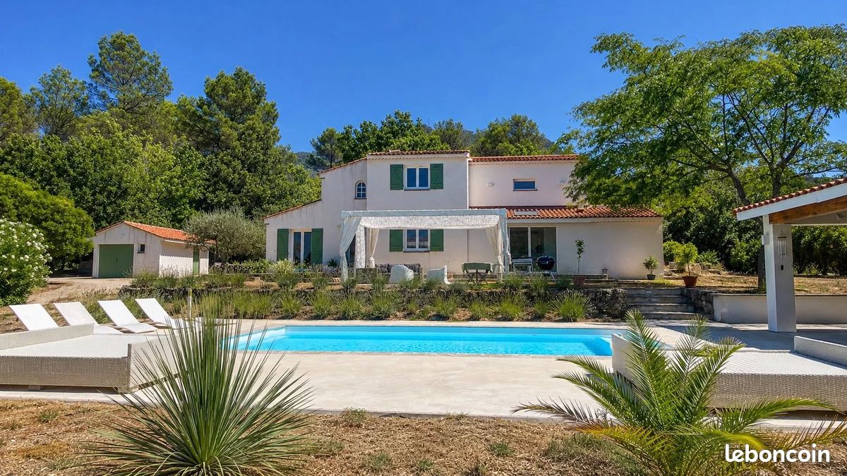 Maison 7 pièces 165 m² · à La Celle · 165 m² · 575 000 €