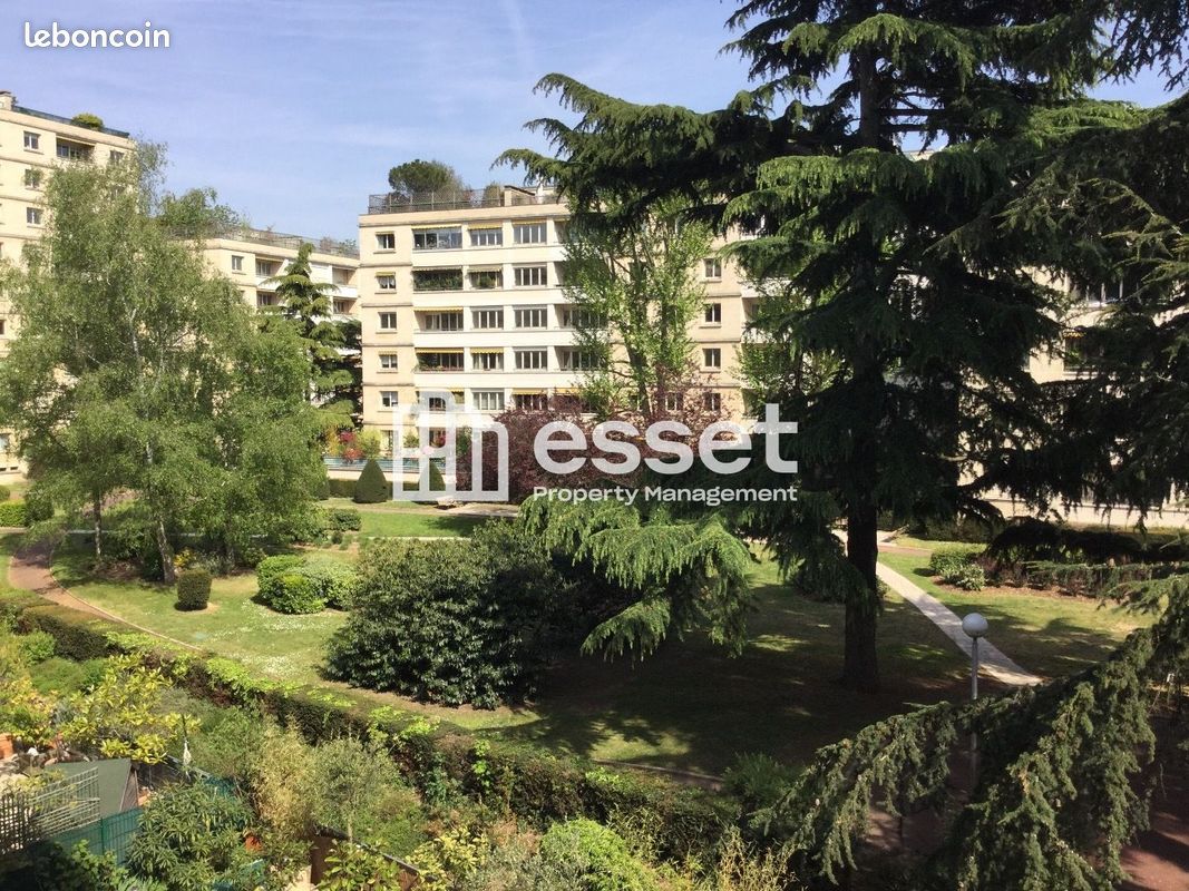 Appartement 5 pièces 106 m² · à Neuilly-sur-Seine · 106 m² · 3 000 €/mois