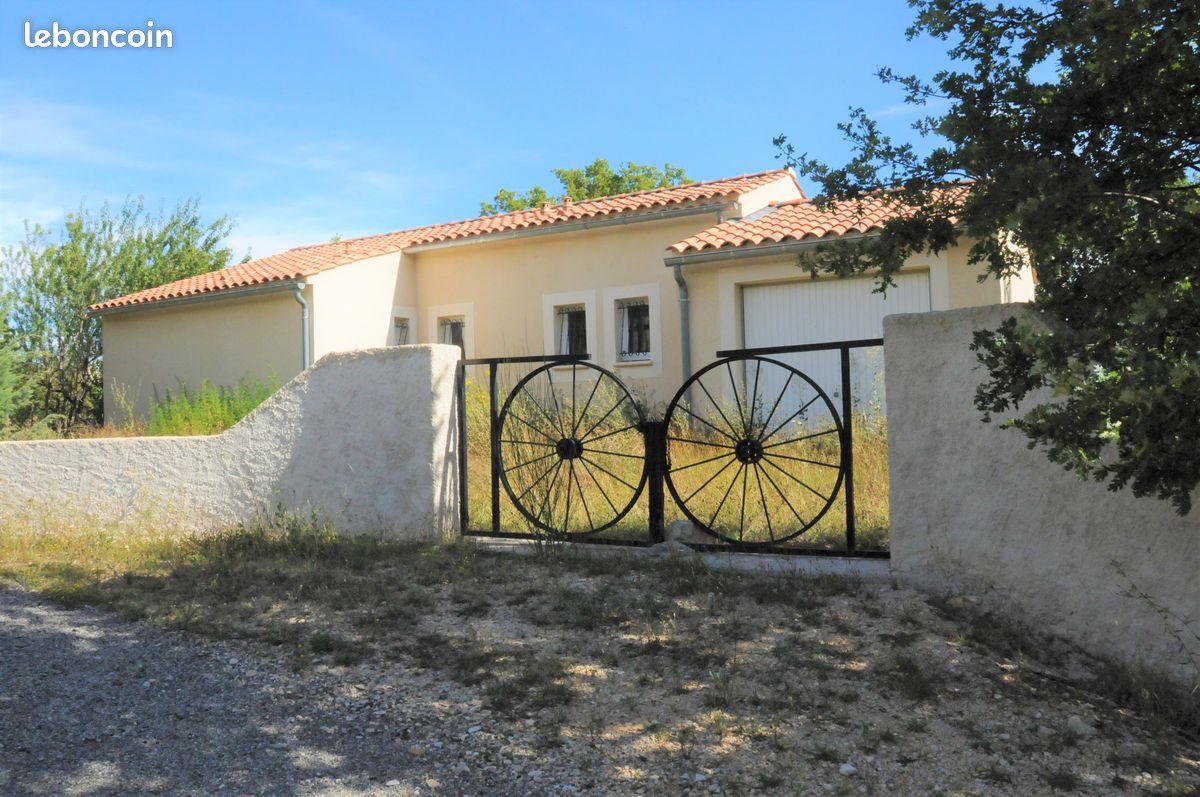 Maison 3 pièces 80 m² · à Sainte-Croix-À-Lauze · 80 m² · 295 000 €