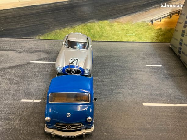 Miniature Conrad Mercedes Transporteur Course - 1/43 - Bleu - Année 1954
