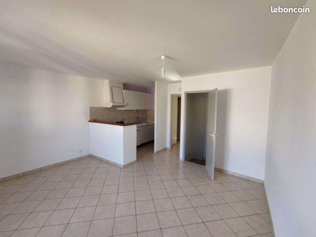 Maison 2 pièces 65 m² · à Corbières-en-Provence · 65 m² · 800 €/mois