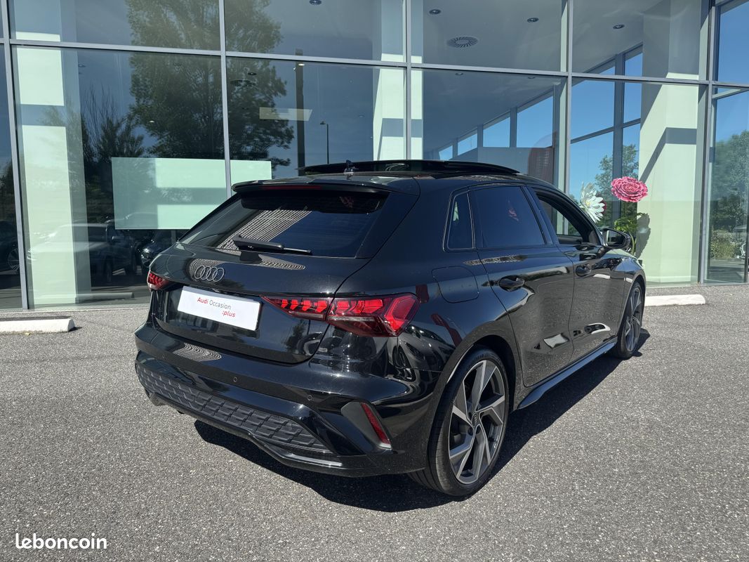 AUDI A3 Sportback TFSI Mild Hybrid 150 S tronic 7 S line (image 3)