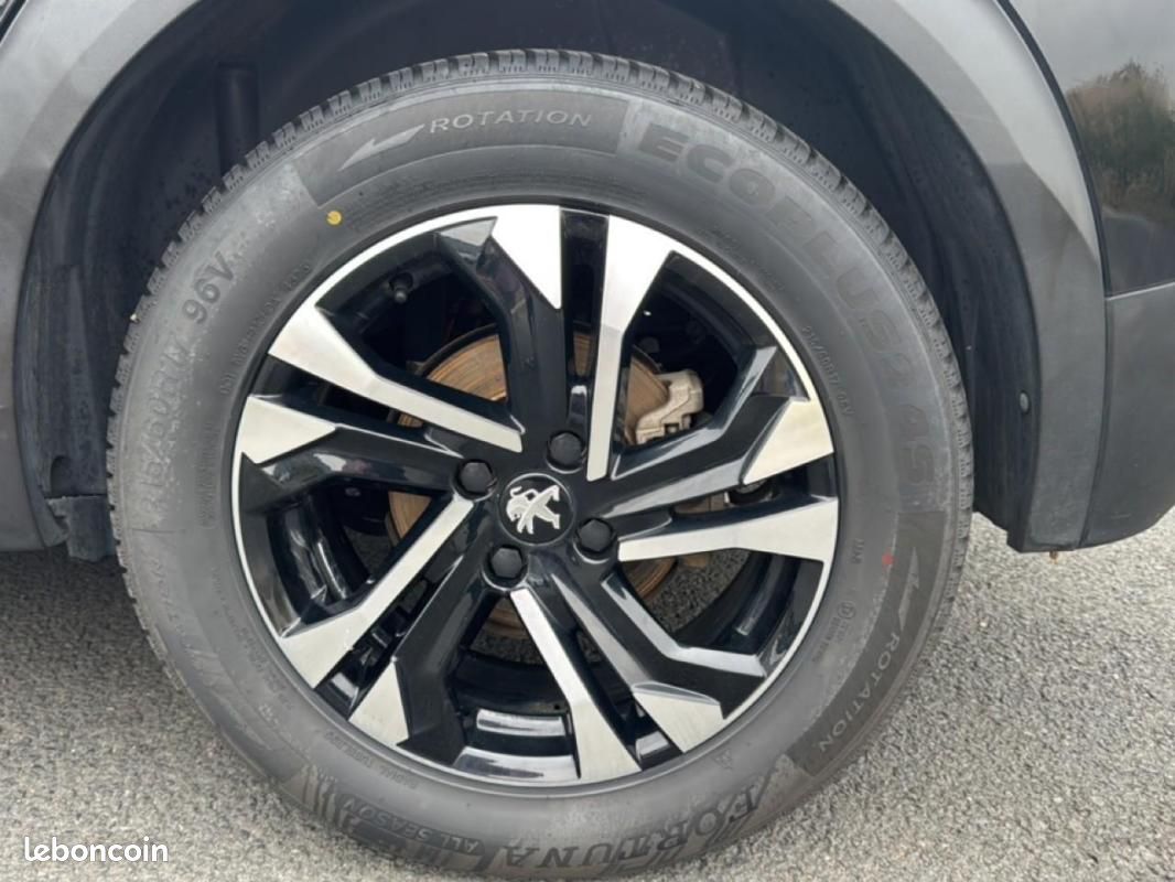 Peugeot 2008 ELECTRIQUE 136 ch Roadtrip (image 11)
