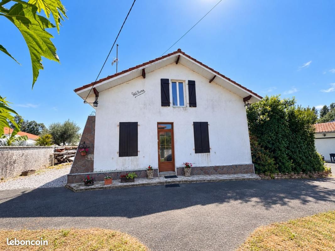 Maison 5 pièces 193 m² · à Dax · 193 m² · 282 000 €