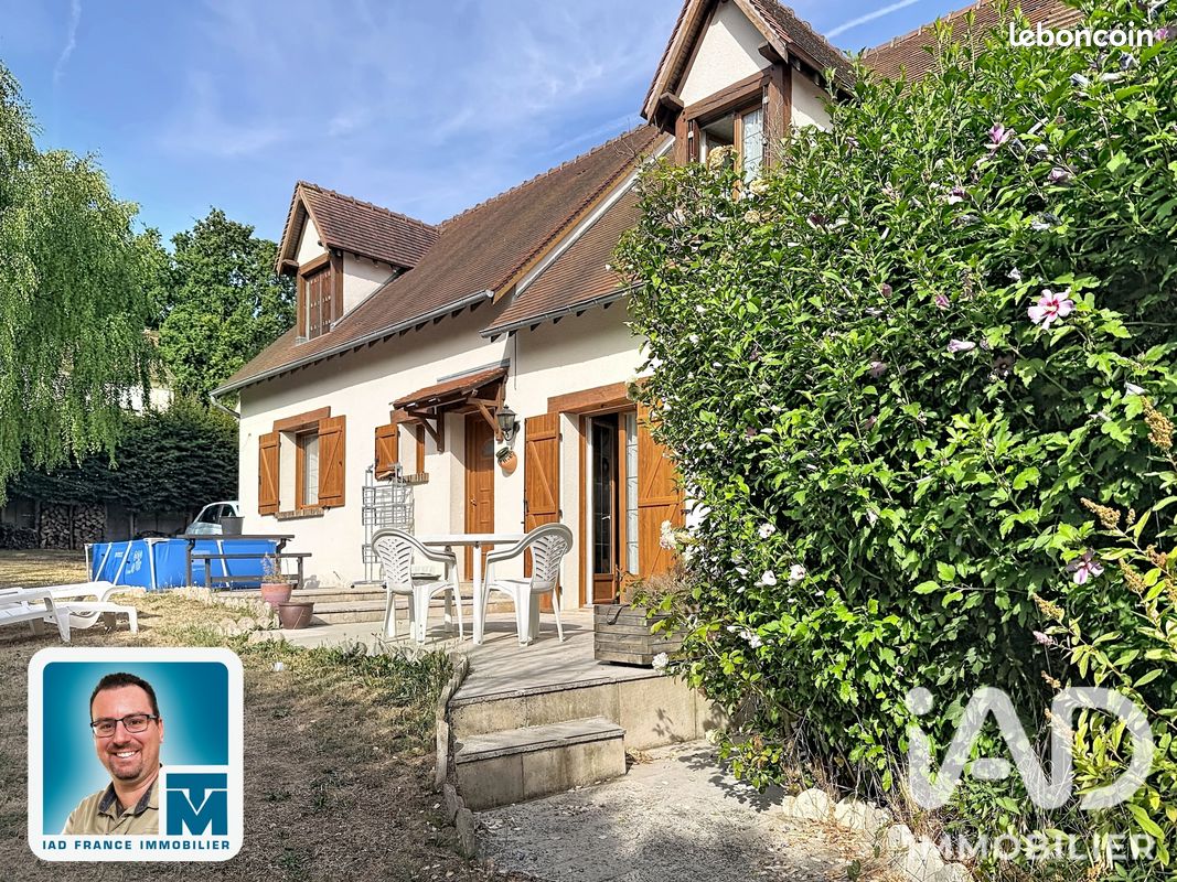 Maison 4 pièces 116 m² · à Ymeray · 116 m² · 311 000 €