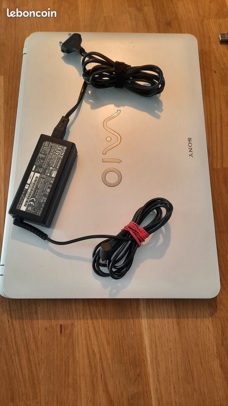 Ordinateur portable SONY VAIO SVF Series (SVF153A1YM) écran IPS (image 7)