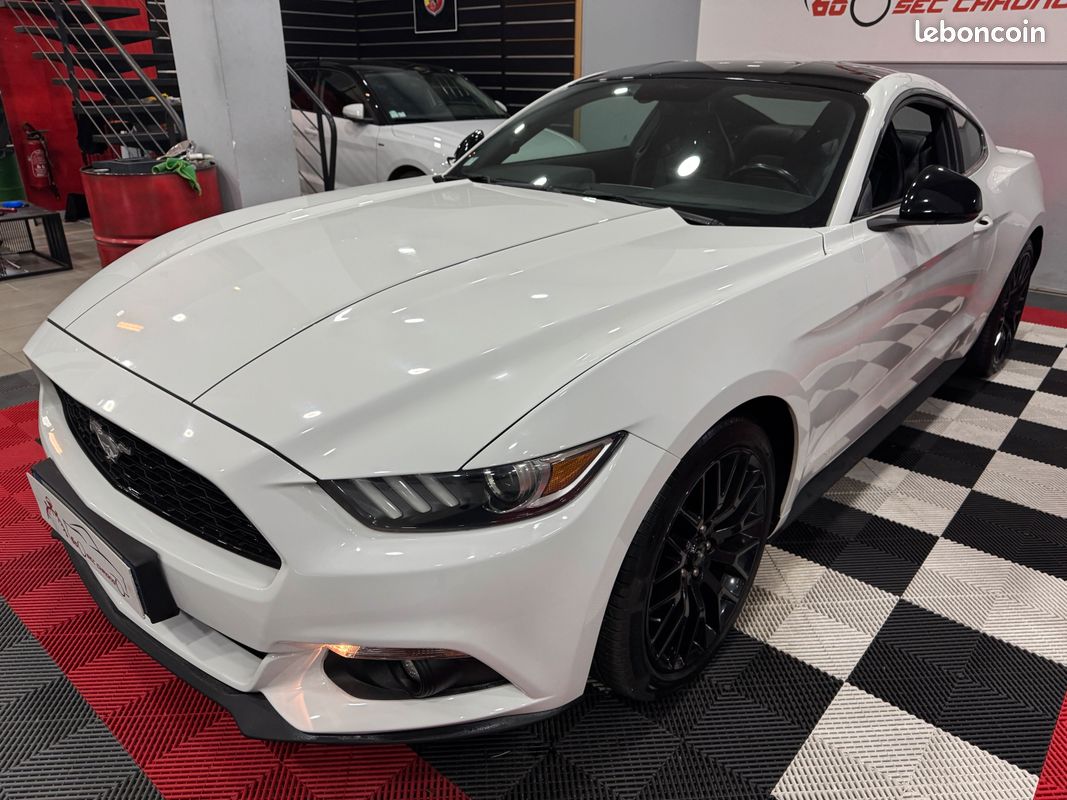 FORD Mustang Fastback 2.3 EcoBoost 314ch (image 6)