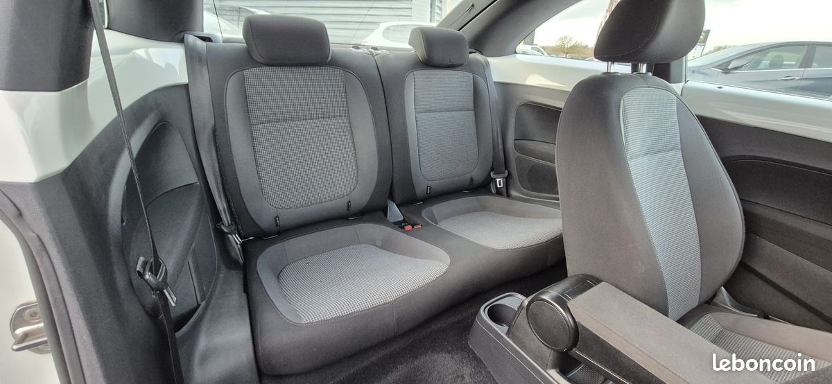 Volskwagen coccinelle 1.6 tdi 105 cv vintage (image 9)