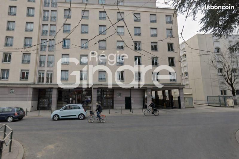 Parking 14 m² · à Lyon · 14 m² · 130 €/mois
