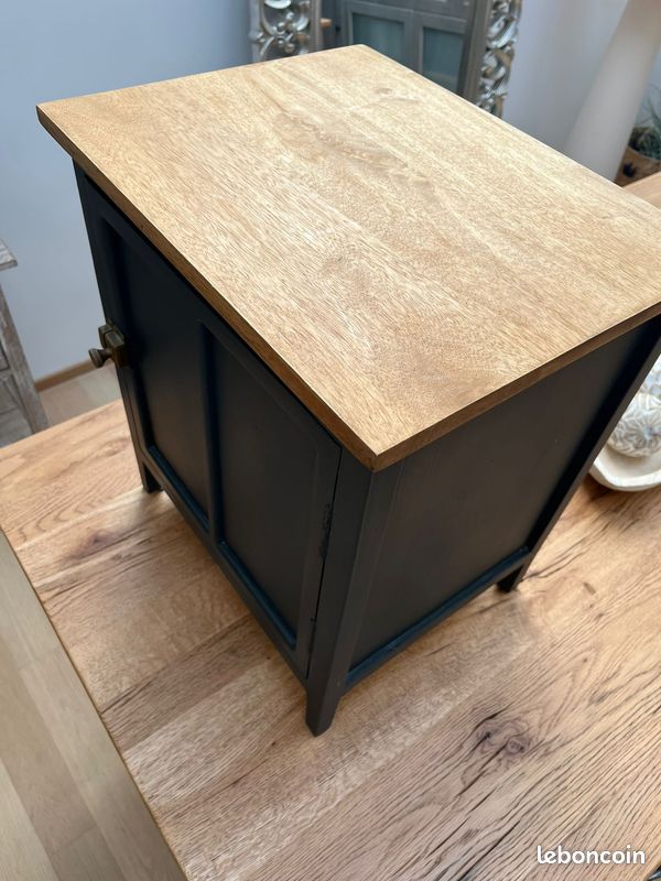 Commode (image 3)