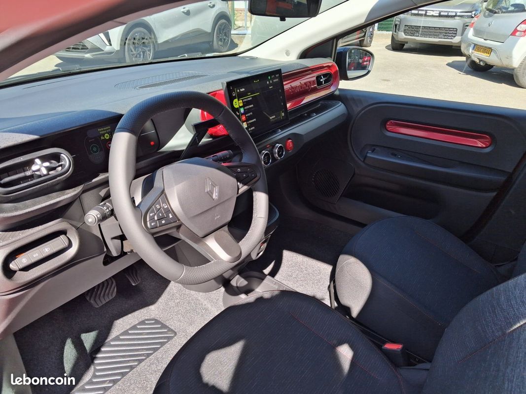 Renault Twingo E-tech (4) techno 80 ch autonomie urbaine (image 11)