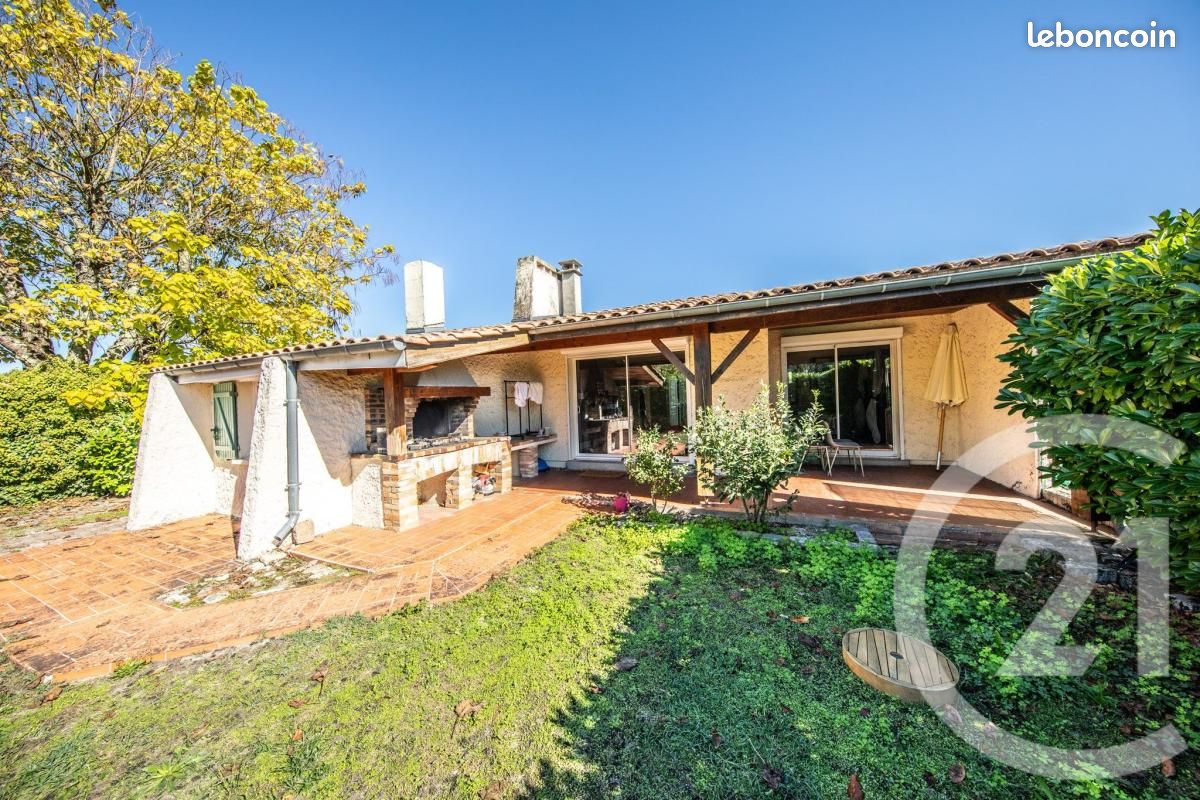 Maison 5 pièces 103 m² · à Saint-Médard-en-Jalles · 103 m² · 349 000 €