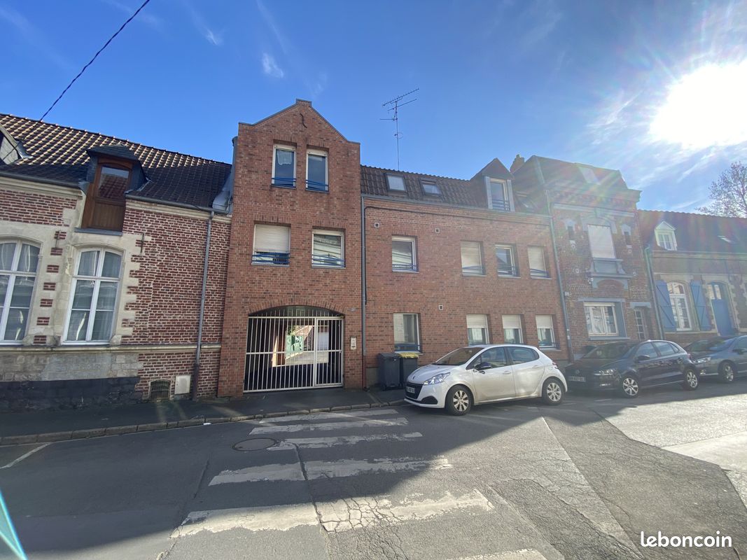 Appartement 1 pièce 27 m² · à Valenciennes · 27 m² · 380 €