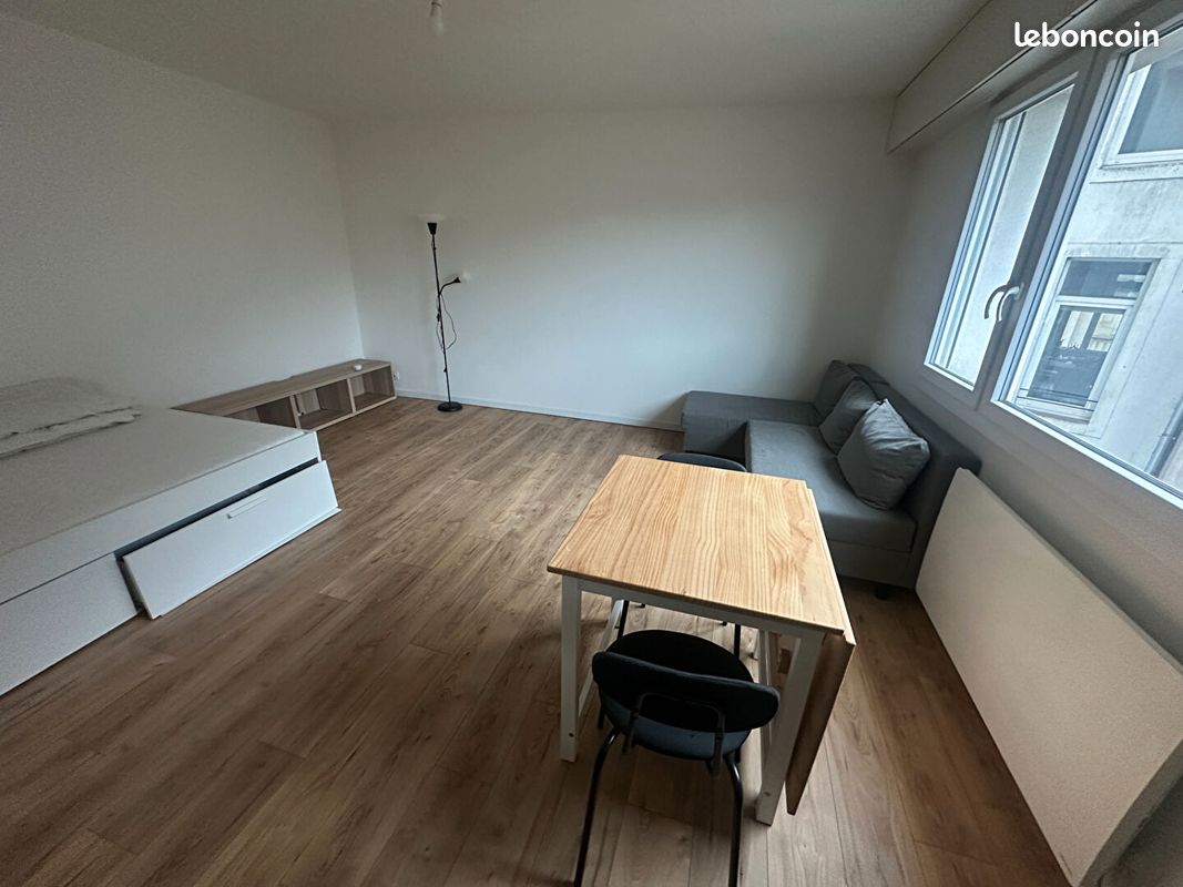 Appartement 1 pièce 31 m² · à Metz · 31 m² · 700 €