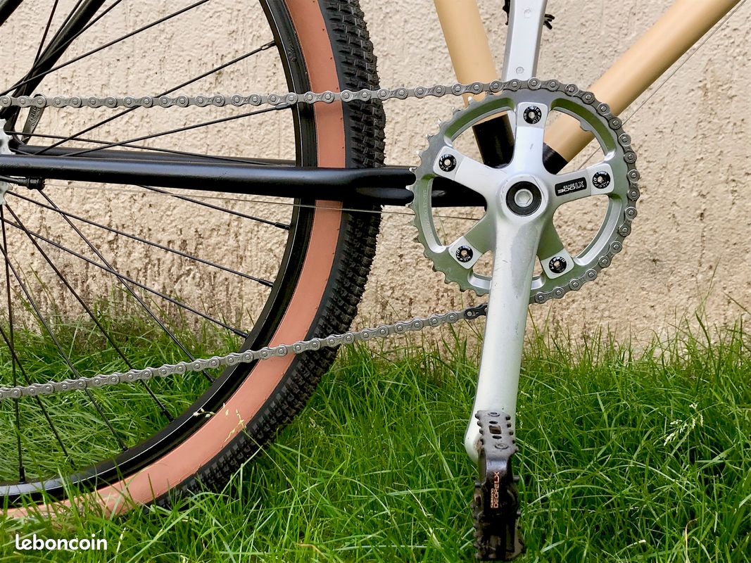⚠️ VENDU ⚠️ VTT - VTC MBK Rock Fighter - taille S (image 6)
