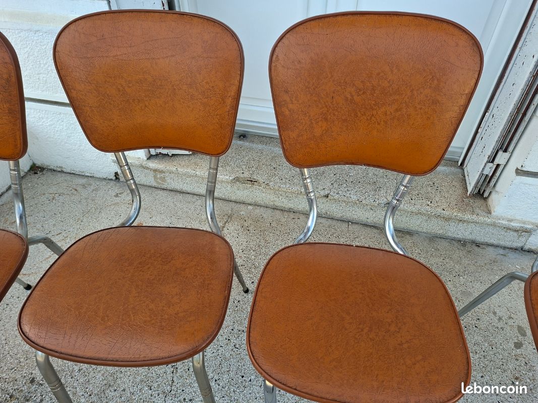 4 chaises vintages (image 6)