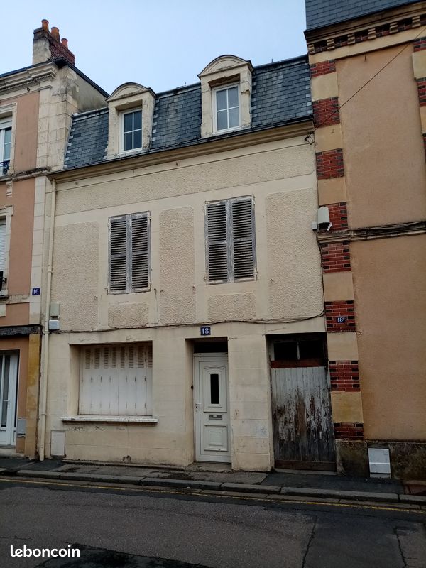 Maison 5 pièces 95 m² · à Saint-Pierre-en-Auge · 95 m² · 95 000 €