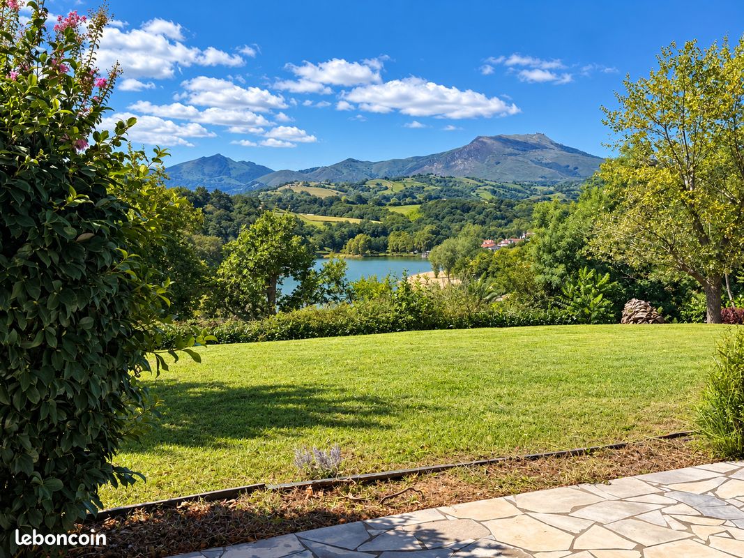 Maison 5 pièces 158 m² · à Saint-Pée-sur-Nivelle · 158 m² · 640 000 €