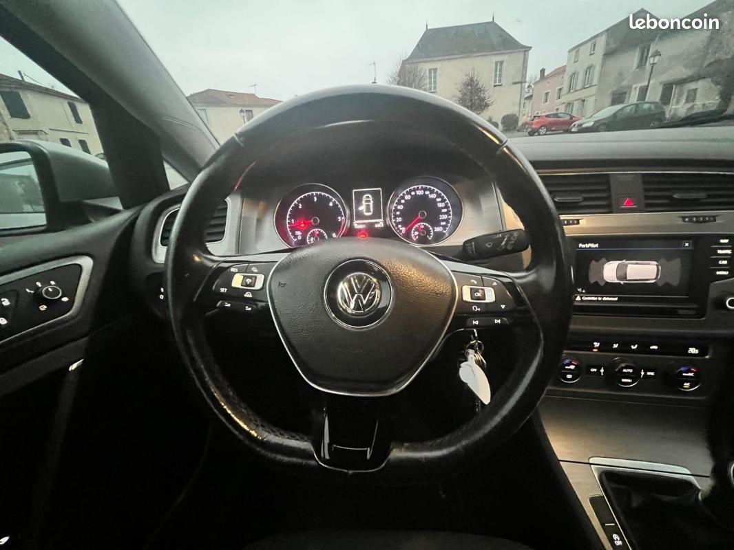 Volkswagen Golf 1.6 TDI 110 BlueMotion Technology FAP Confortline Business (image 10)