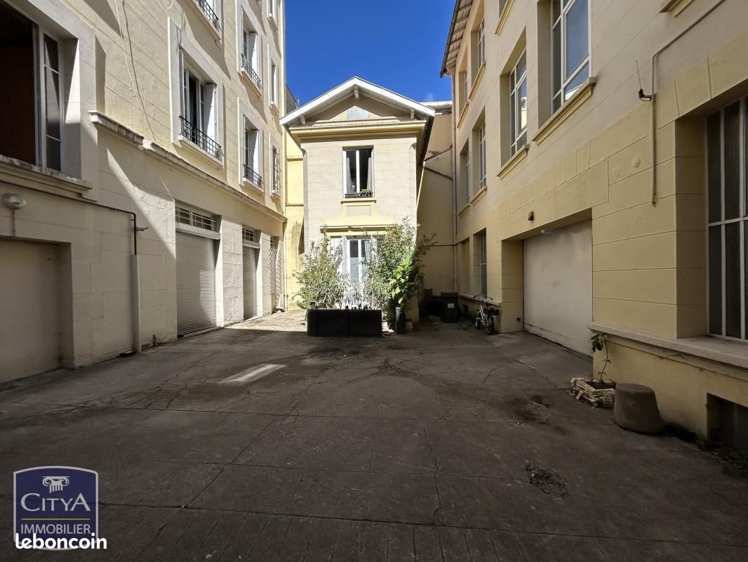 Maison 2 pièces 18 m² · à Saint-Étienne · 18 m² · 30 000 €