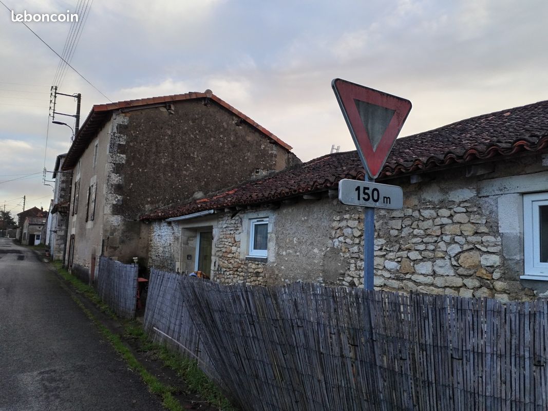 Maison 5 pièces 87 m² · à Valdivienne · 87 m² · 147 660 €