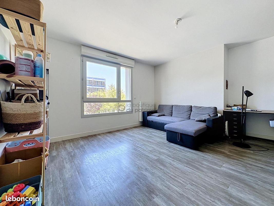 Appartement 3 pièces 61 m² · à Talence · 61 m² · 814 €