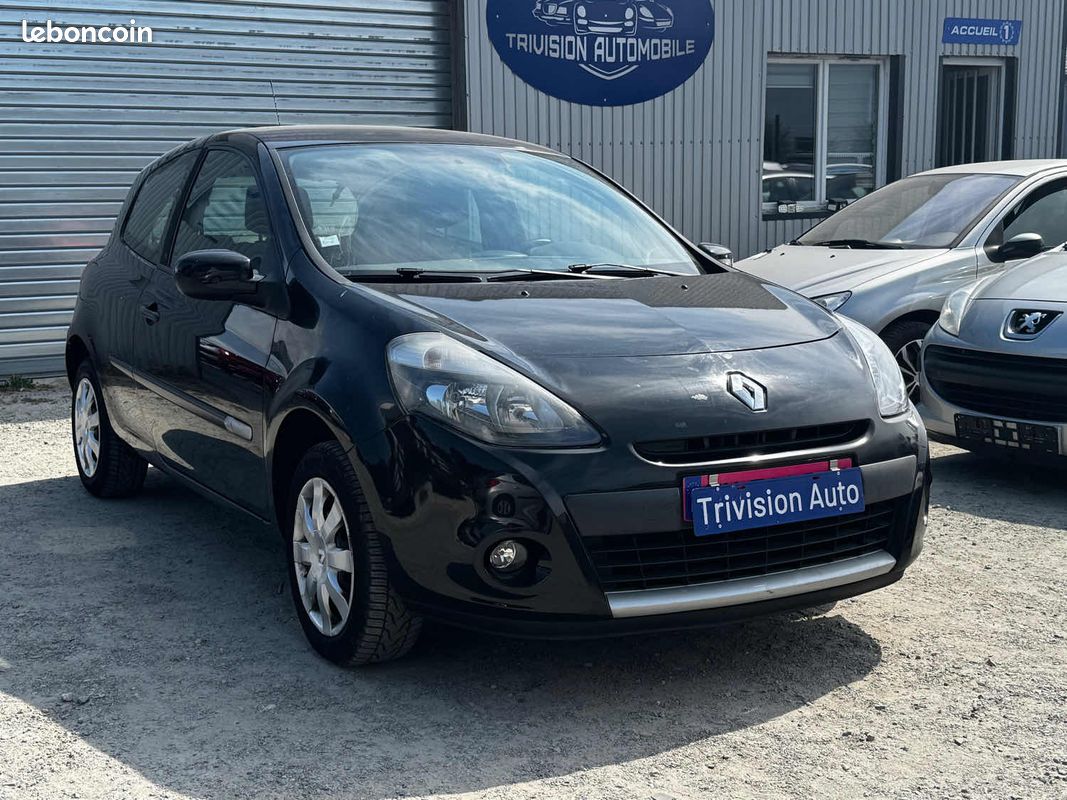 Renault clio 1.2 dynamique 2011 (image 16)