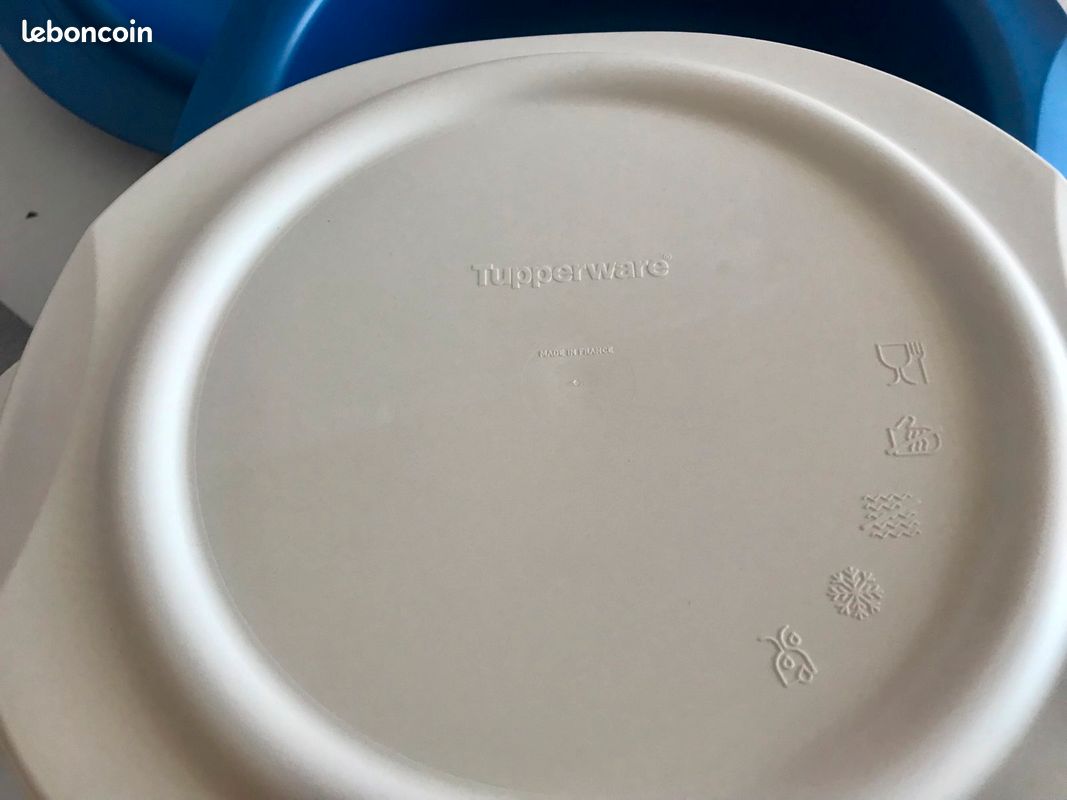 Neuf dans emballage - Cocotte Ultra Plus ronde, 2 litres, pour cuisson four traditionnel ET micro ondes ET congélation, + notice + livret de recette + couvercle de conservation, Tupperware (image 10)