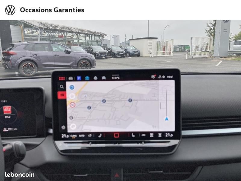 Volkswagen T-Roc 1.5 eTSI 150ch R-Line DSG7 (image 24)